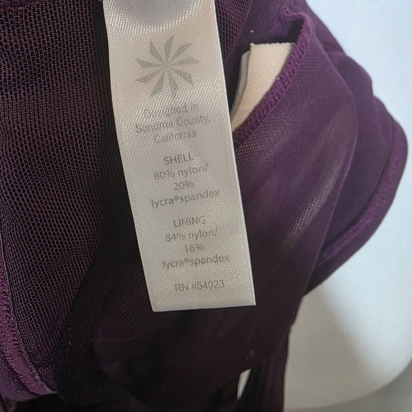 Athleta Marrakesh Side Scrunch Tankin Top Wild Bloom Size 36 B/C - Picture 10 of 11